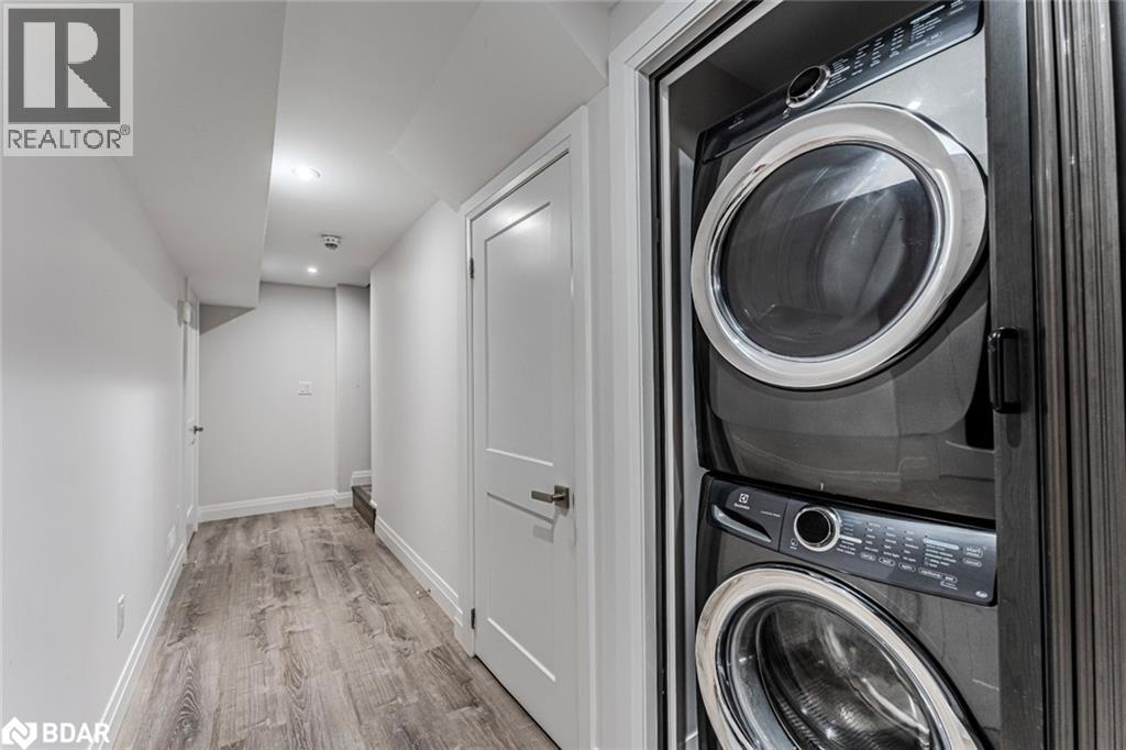 17 Wagner Crescent Unit# Lower, Essa, Ontario  L3W 0P4 - Photo 8 - 40768620