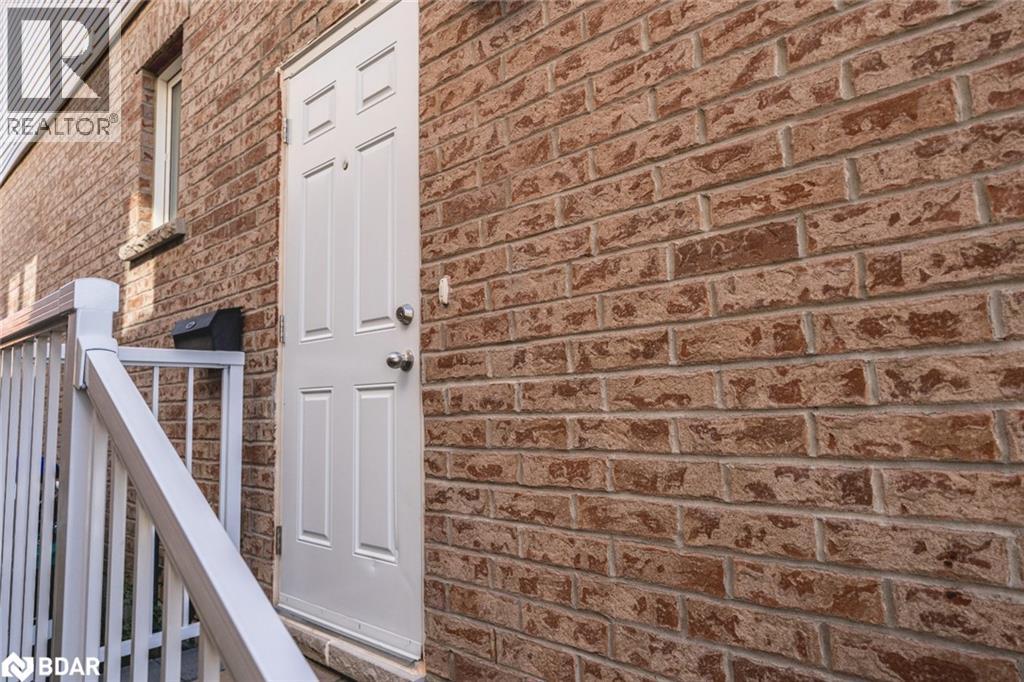 17 Wagner Crescent Unit# Lower, Essa, Ontario  L3W 0P4 - Photo 9 - 40768620