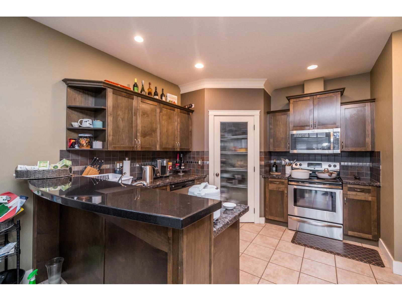 5883 Garrison Boulevard, Garrison Crossing, Chilliwack, British Columbia  V2R 5X8 - Photo 14 - R3005657