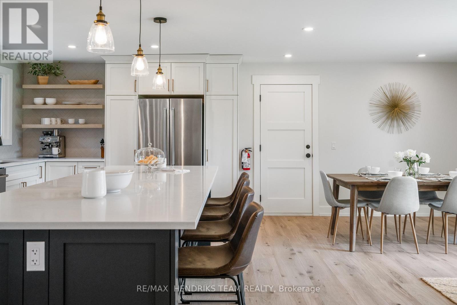 1892 Concession 4 Road, Niagara-On-The-Lake, Ontario  L0S 1J0 - Photo 16 - X12400733
