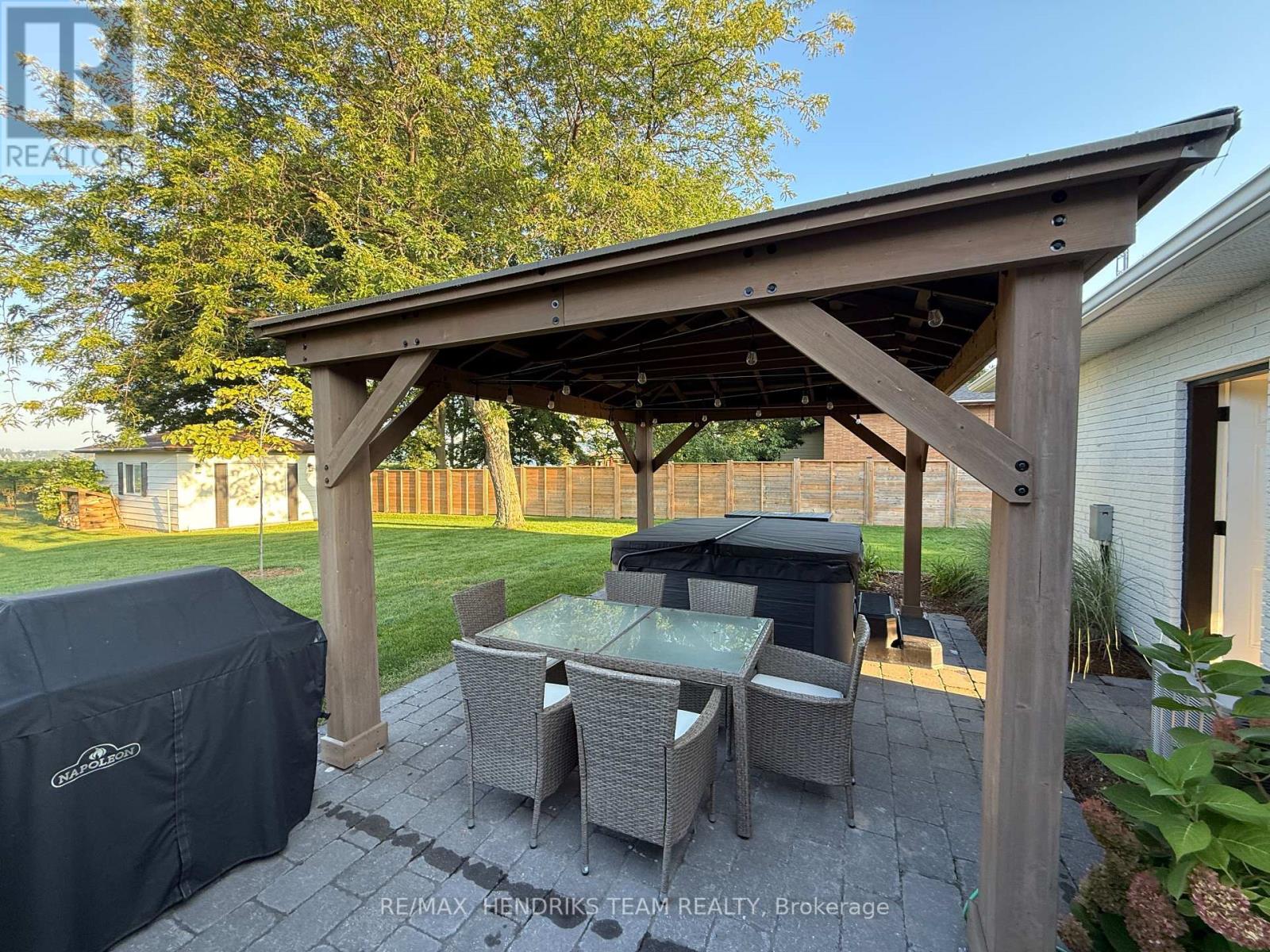 1892 Concession 4 Road, Niagara-On-The-Lake, Ontario  L0S 1J0 - Photo 43 - X12400733
