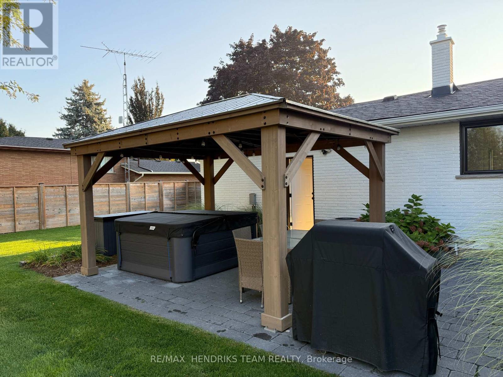 1892 Concession 4 Road, Niagara-On-The-Lake, Ontario  L0S 1J0 - Photo 44 - X12400733