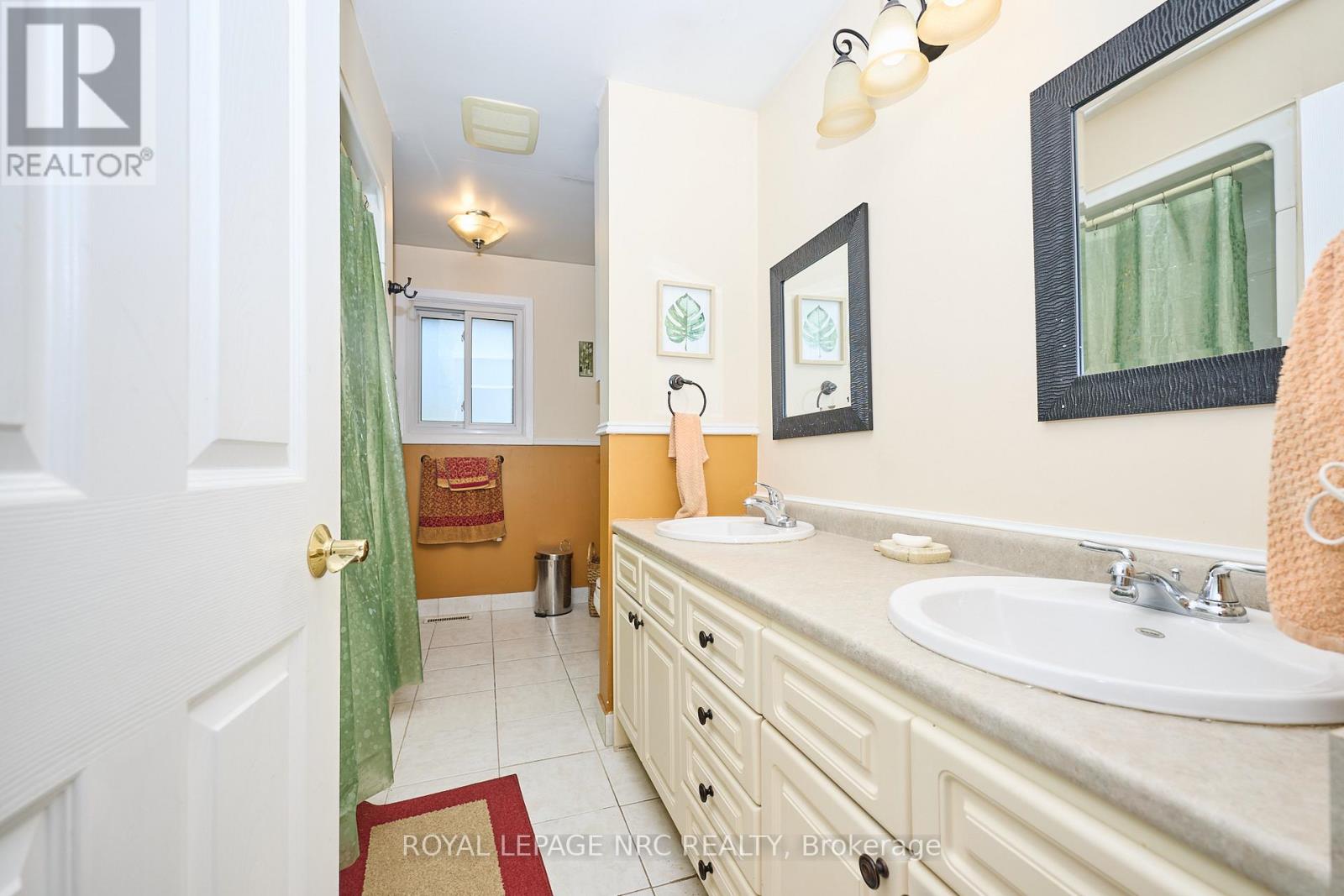 489 Lakeside Road, Fort Erie, Ontario  L2A 4X8 - Photo 30 - X12400797