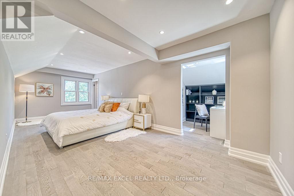 88 Montgomery Court, Markham (Buttonville), Ontario  L3R 0C1 - Photo 35 - N12400687