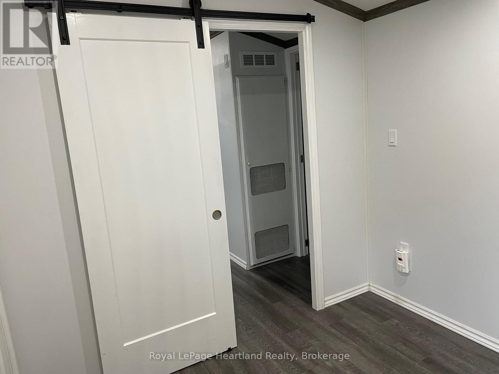 4 Starboard - 77719 Bluewater Highway, Central Huron (Clinton), Ontario  N0M 1G0 - Photo 12 - X12400779