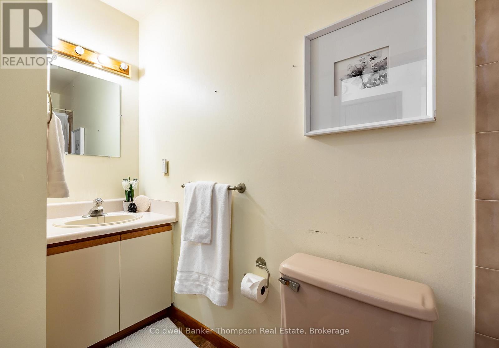 20 Southdale Drive, Huntsville, Ontario  P1H 1T6 - Photo 16 - X12400786