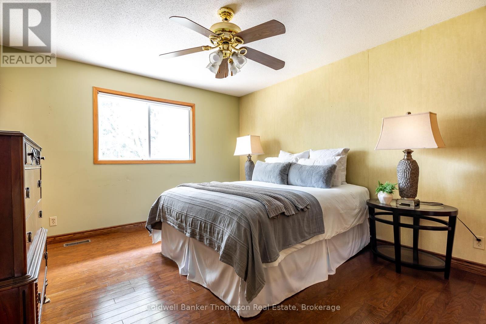 20 Southdale Drive, Huntsville, Ontario  P1H 1T6 - Photo 18 - X12400786