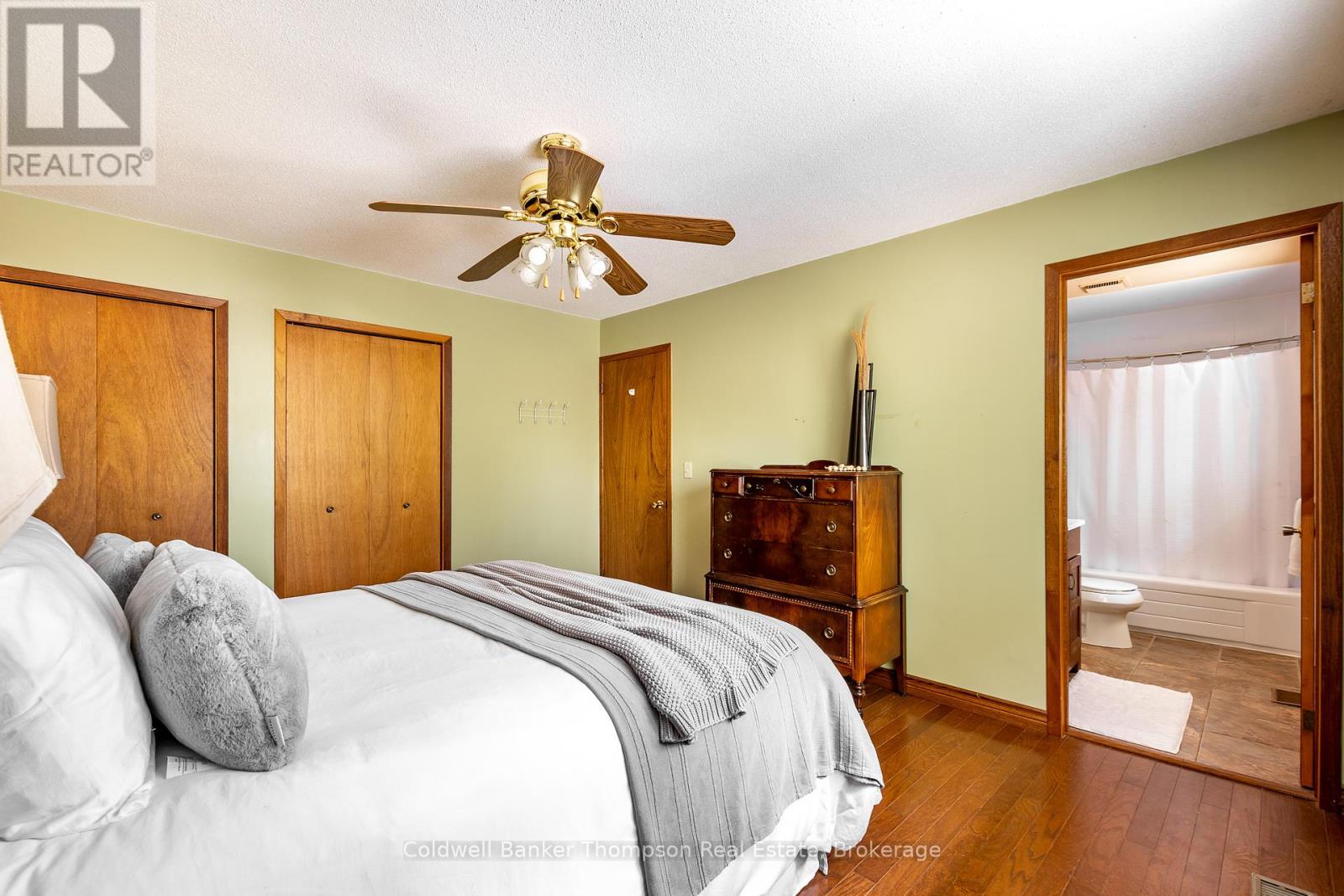 20 Southdale Drive, Huntsville, Ontario  P1H 1T6 - Photo 22 - X12400786