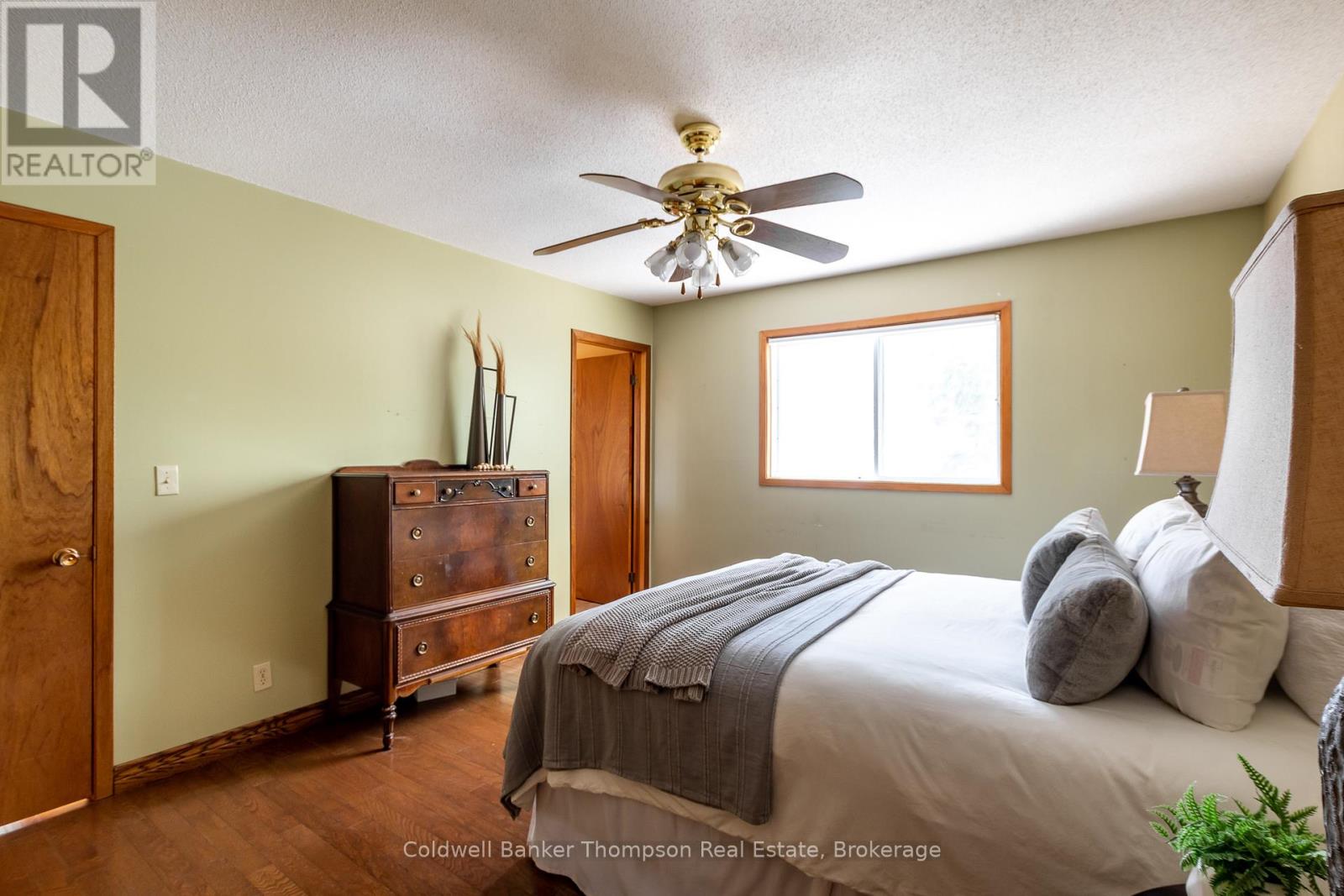 20 Southdale Drive, Huntsville, Ontario  P1H 1T6 - Photo 19 - X12400786