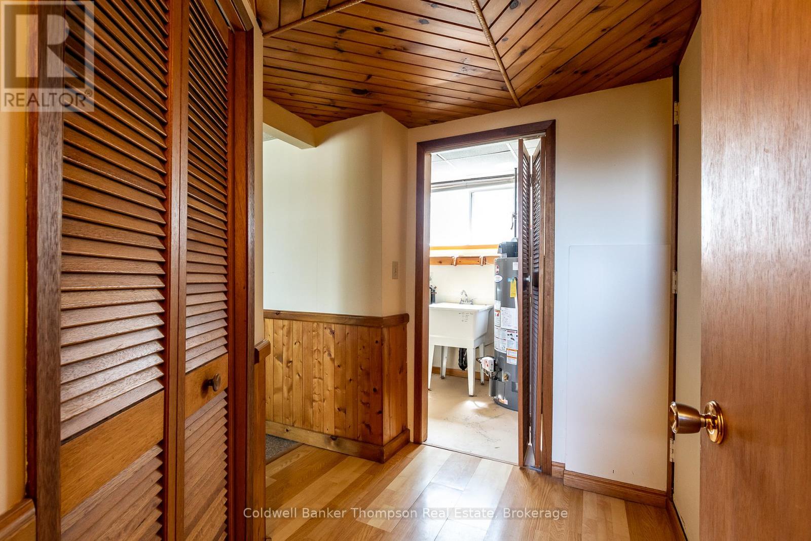 20 Southdale Drive, Huntsville, Ontario  P1H 1T6 - Photo 32 - X12400786