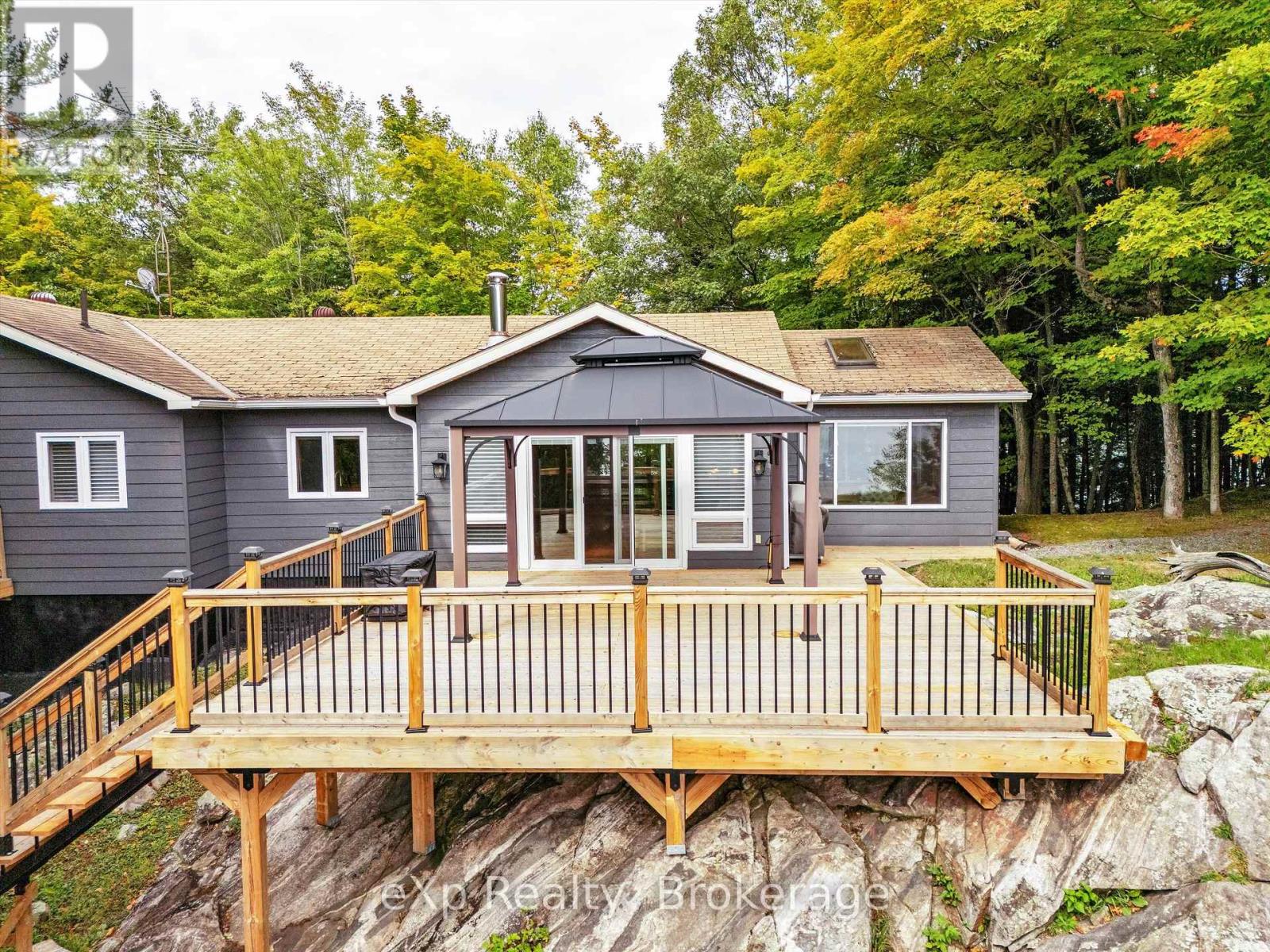 91 Tolpts Road, The Archipelago (Archipelago South), Ontario  P2A 0B7 - Photo 3 - X12400799