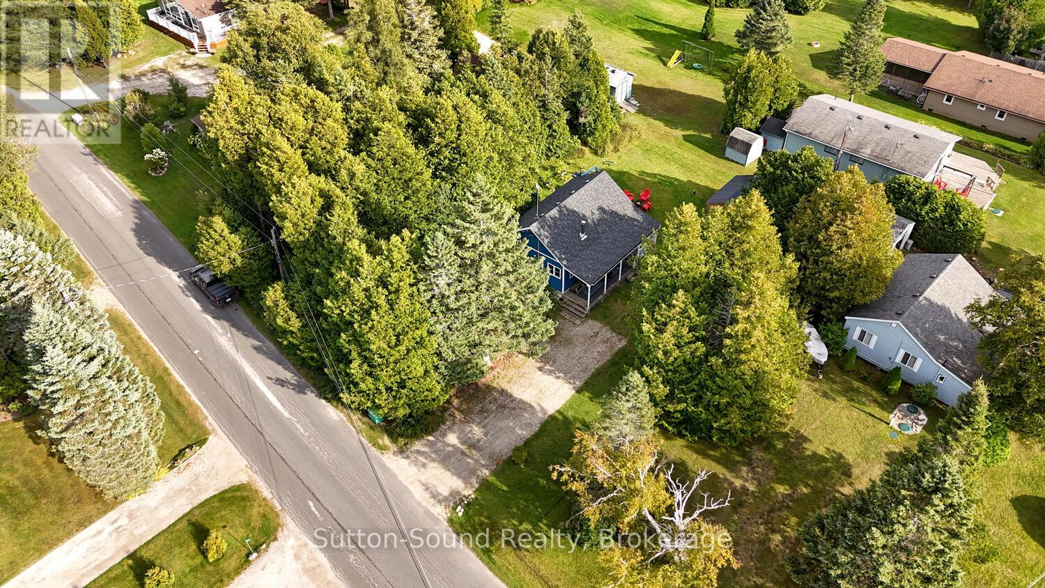 871 Pike Bay Road, Northern Bruce Peninsula, Ontario  N0H 2T0 - Photo 37 - X12400301