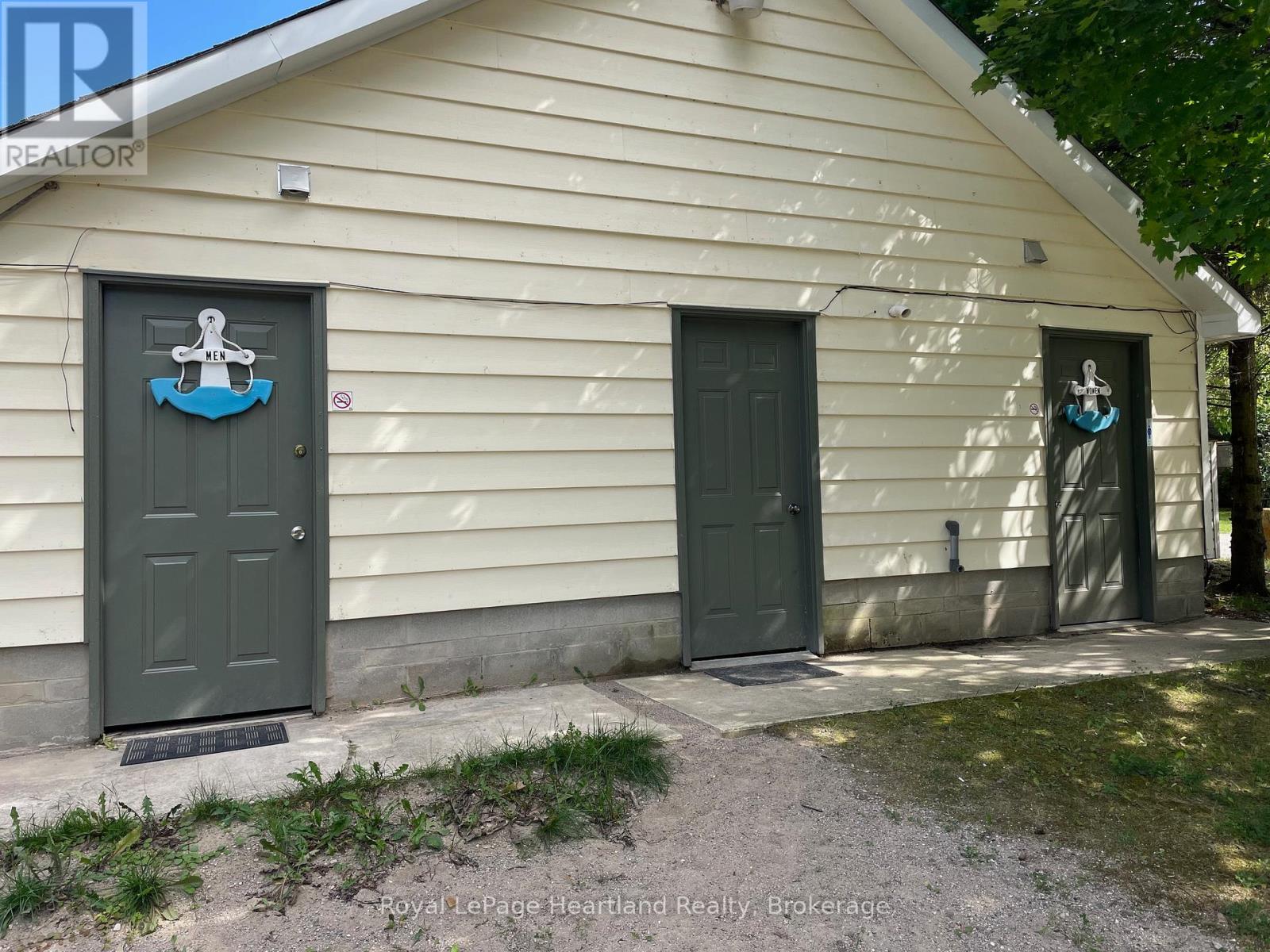 4 Starboard - 77719 Bluewater Highway, Central Huron (Clinton), Ontario  N0M 1G0 - Photo 25 - X12400779