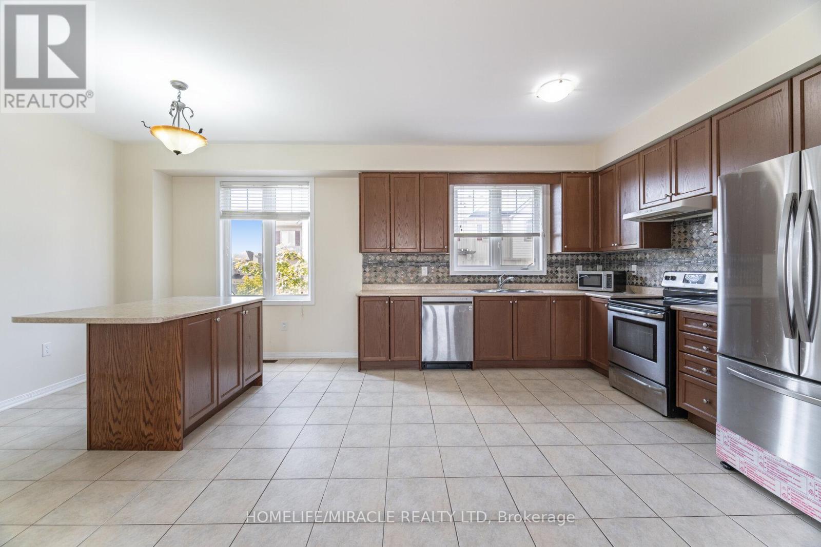 12466 Kennedy Road, Caledon, Ontario  L7C 3P5 - Photo 14 - W12400656