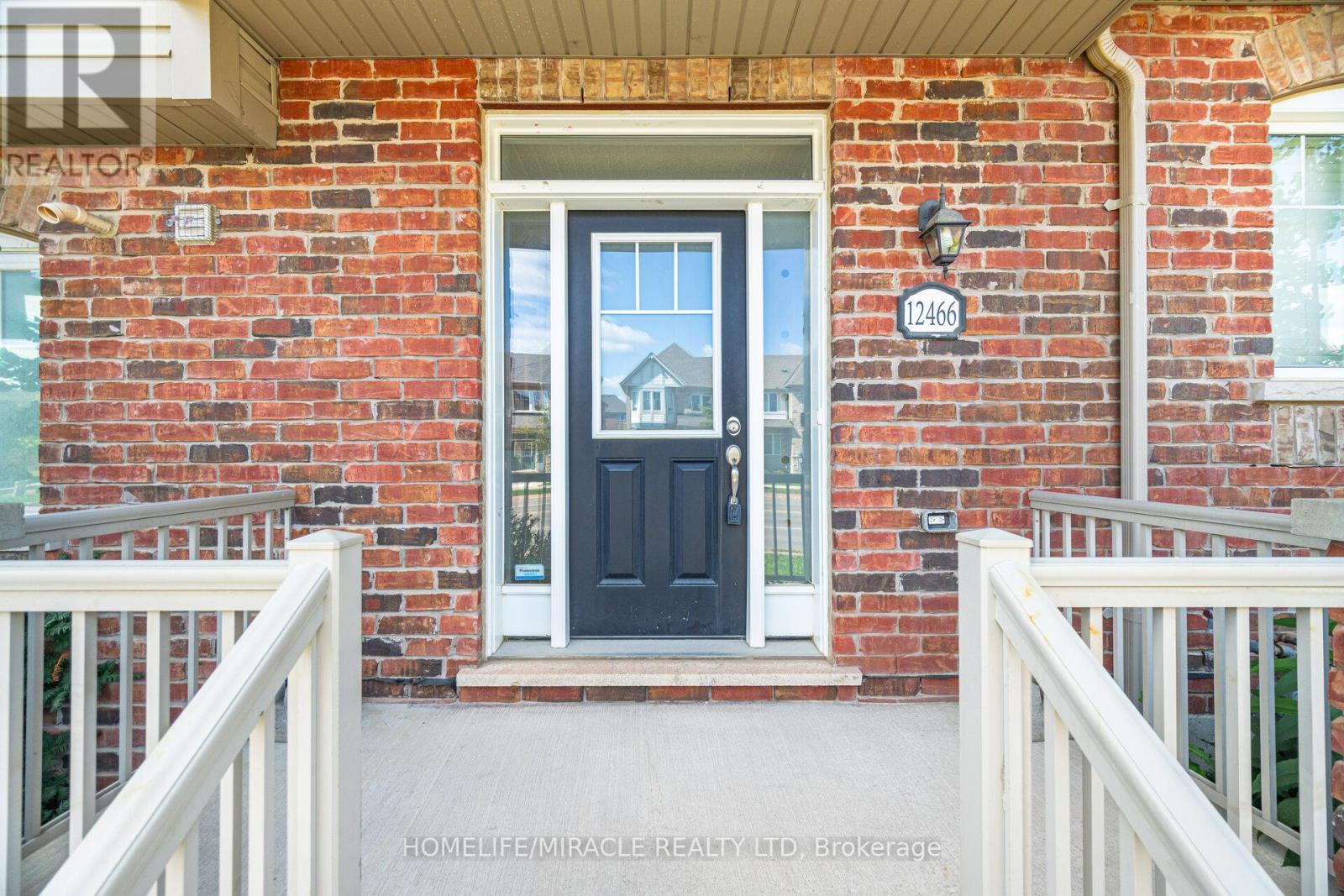 12466 Kennedy Road, Caledon, Ontario  L7C 3P5 - Photo 4 - W12400656