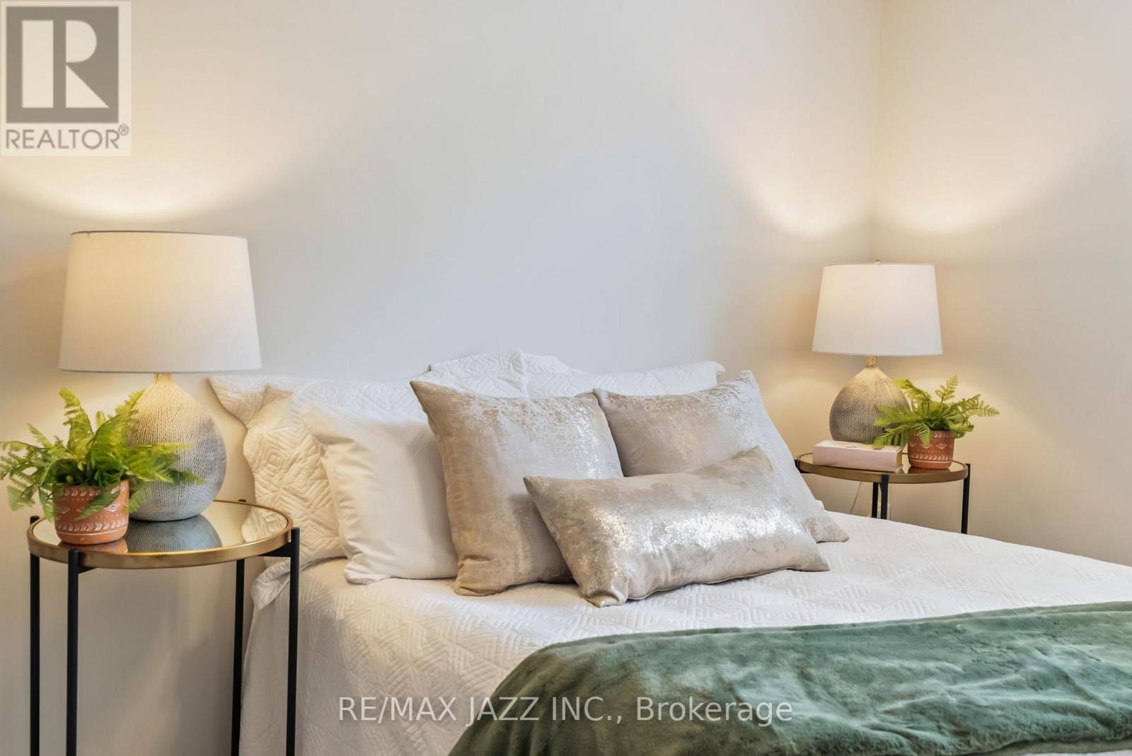 1 - 51 Petra Way, Whitby, Ontario  L1R 0A8 - Photo 37 - E12400783