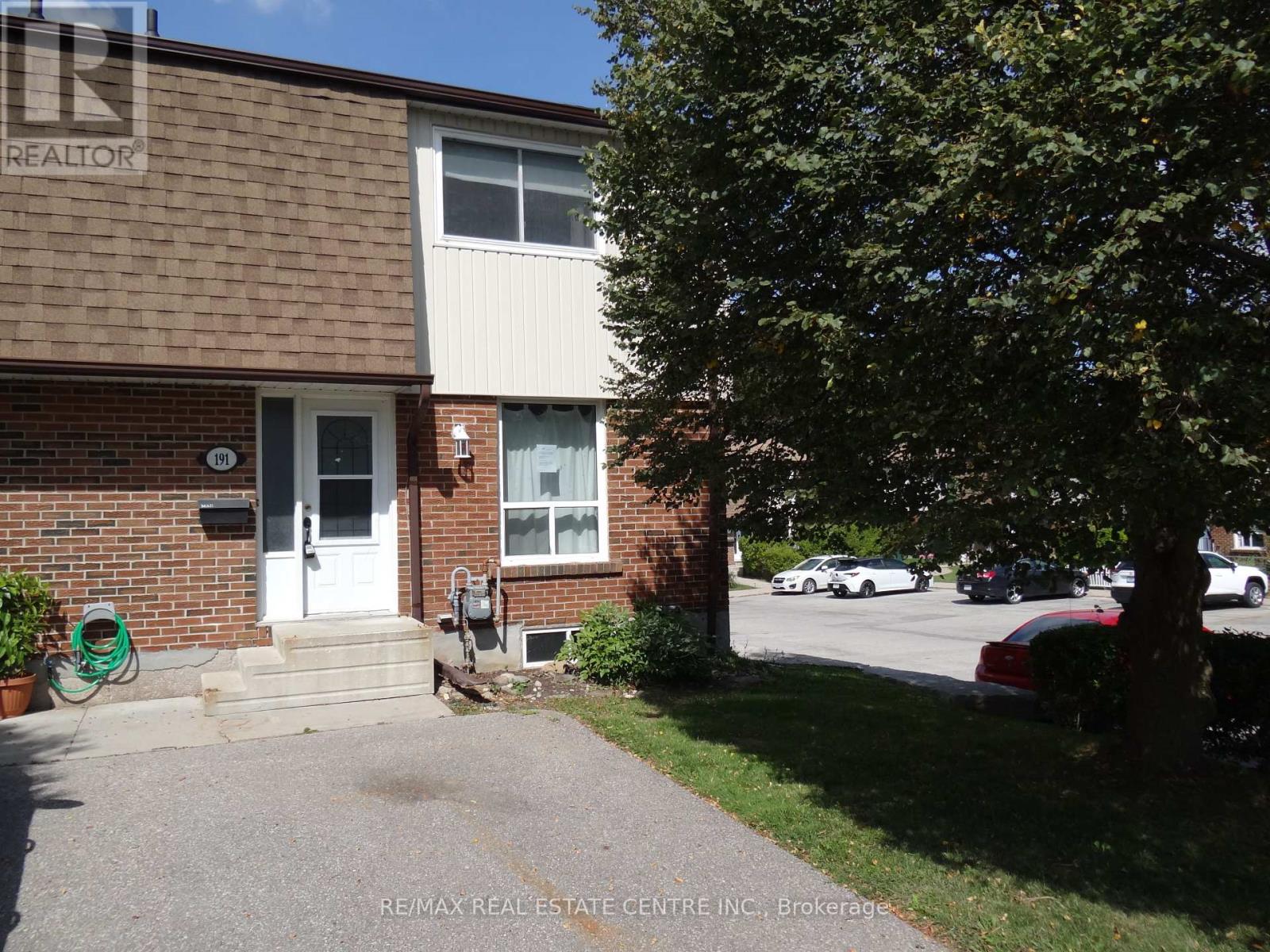 191 Kingham Road, Halton Hills (Ac Acton), Ontario  L7J 2P3 - Photo 3 - W12400317