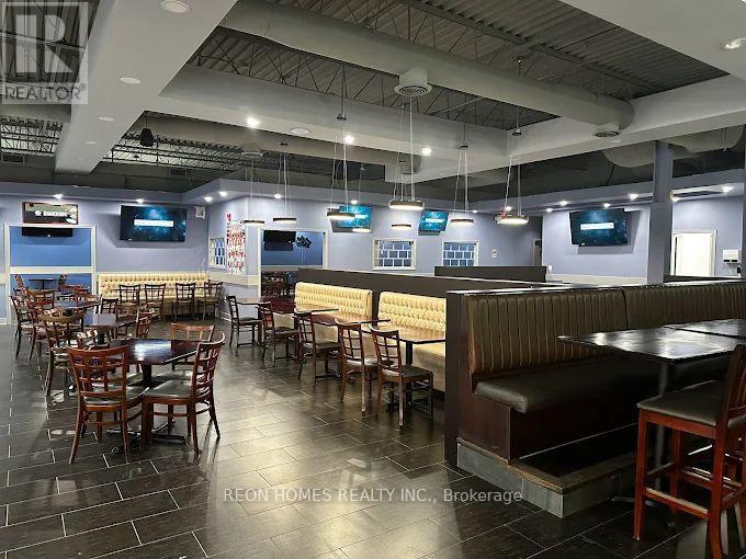 125 Peter Street, Port Hope, Ontario  L1A 1C5 - Photo 3 - X12400675