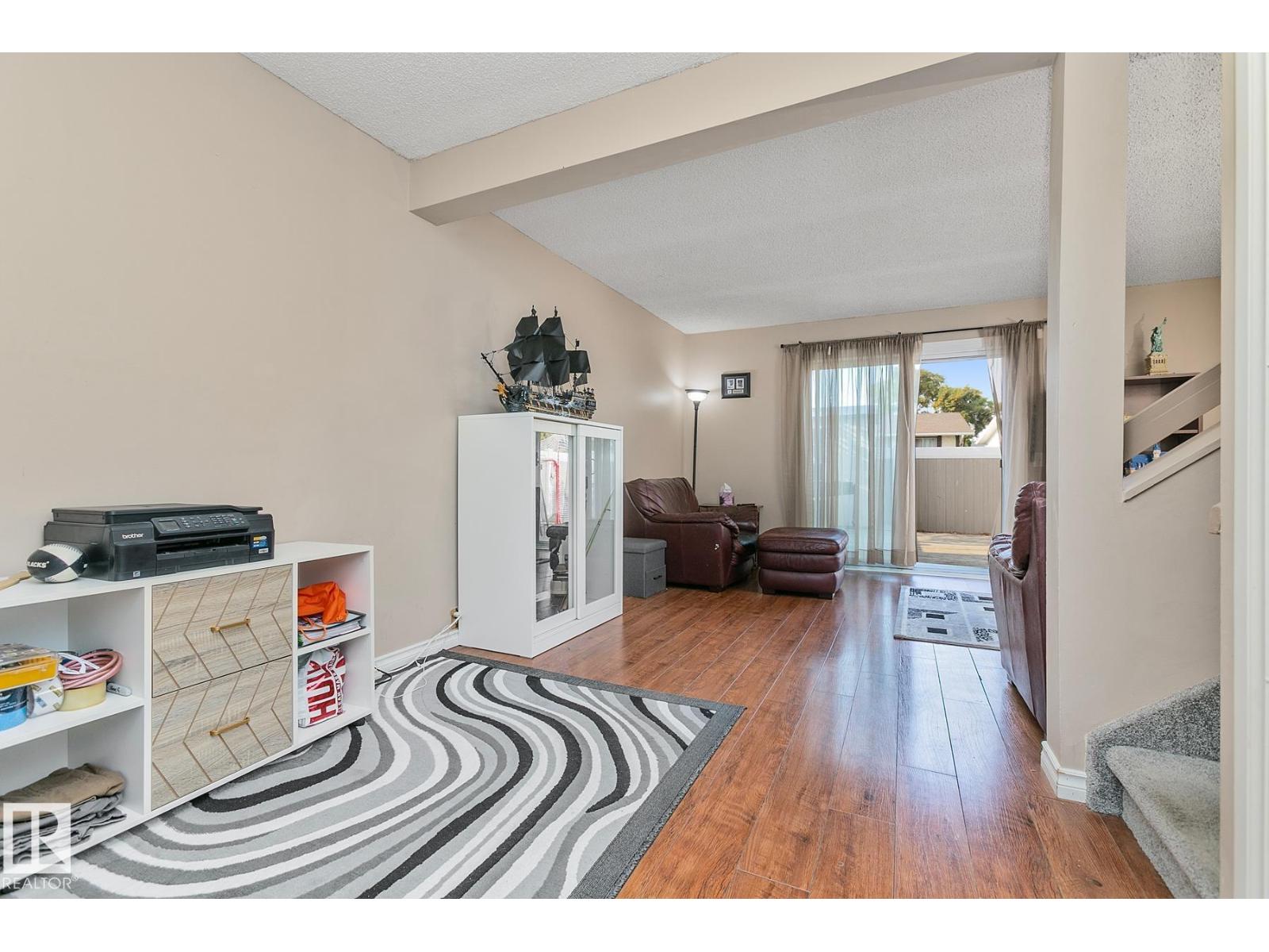 125 Woodborough Wy Nw, Edmonton, Alberta  T5Y 1N2 - Photo 11 - E4457544