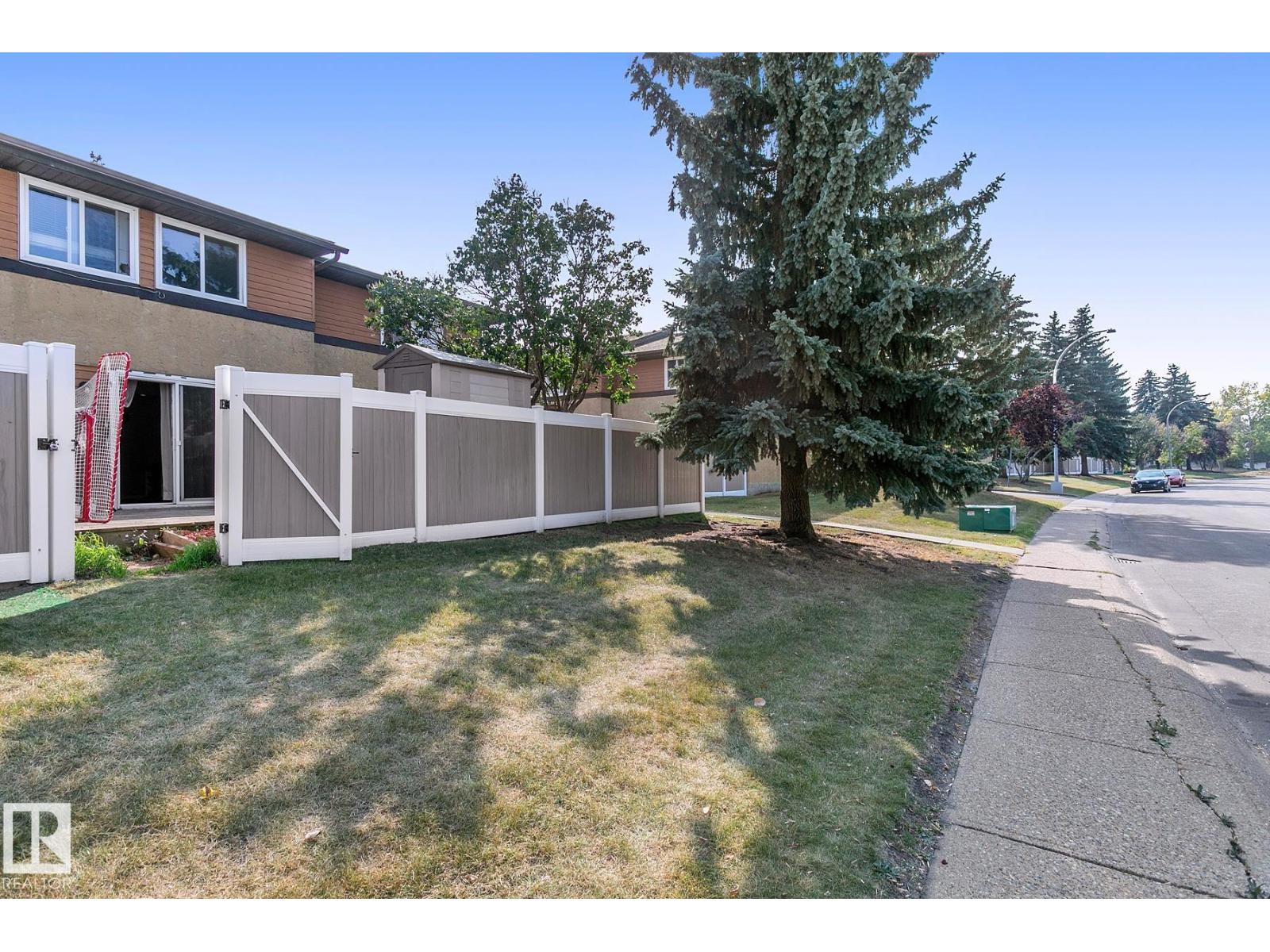 125 Woodborough Wy Nw, Edmonton, Alberta  T5Y 1N2 - Photo 41 - E4457544