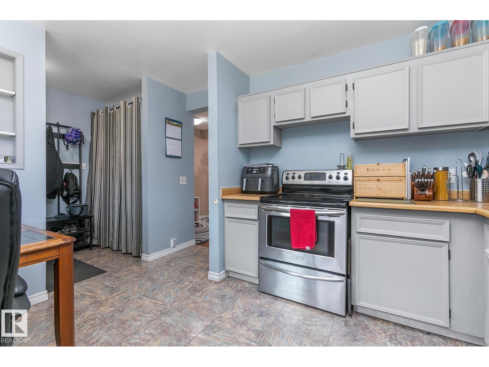 125 Woodborough Wy Nw, Edmonton, Alberta  T5Y 1N2 - Photo 5 - E4457544