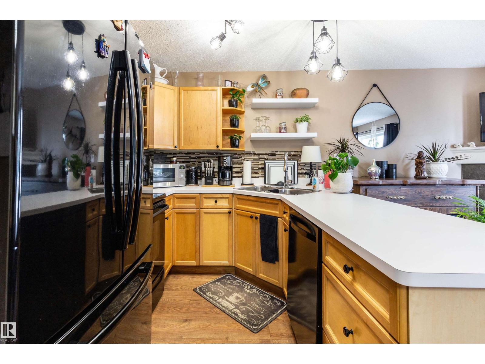 #45 451 Hyndman Cr Nw, Edmonton, Alberta  T5A 5J3 - Photo 10 - E4457163