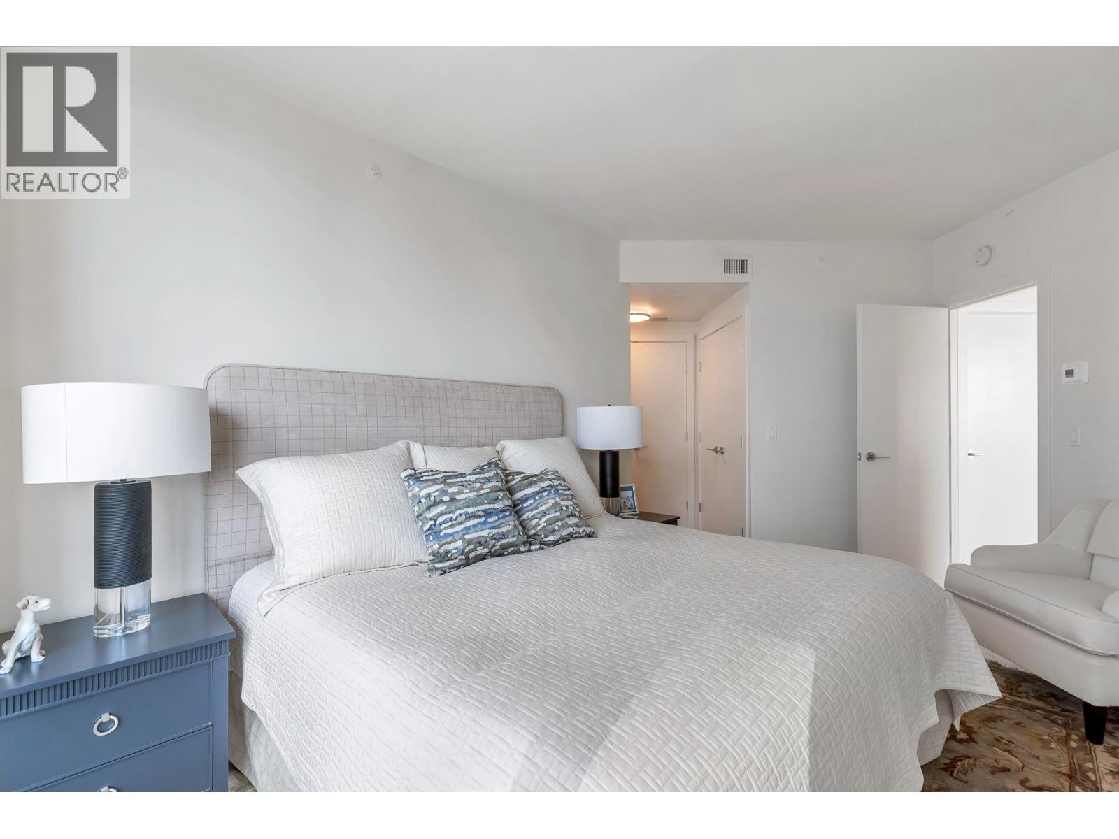 801 1328 Marinaside Crescent, Vancouver, British Columbia  V6Z 3B3 - Photo 24 - R3042284