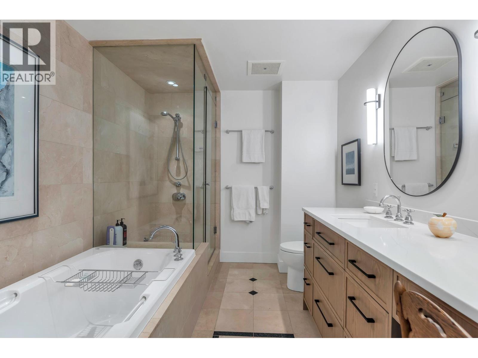 801 1328 Marinaside Crescent, Vancouver, British Columbia  V6Z 3B3 - Photo 25 - R3042284