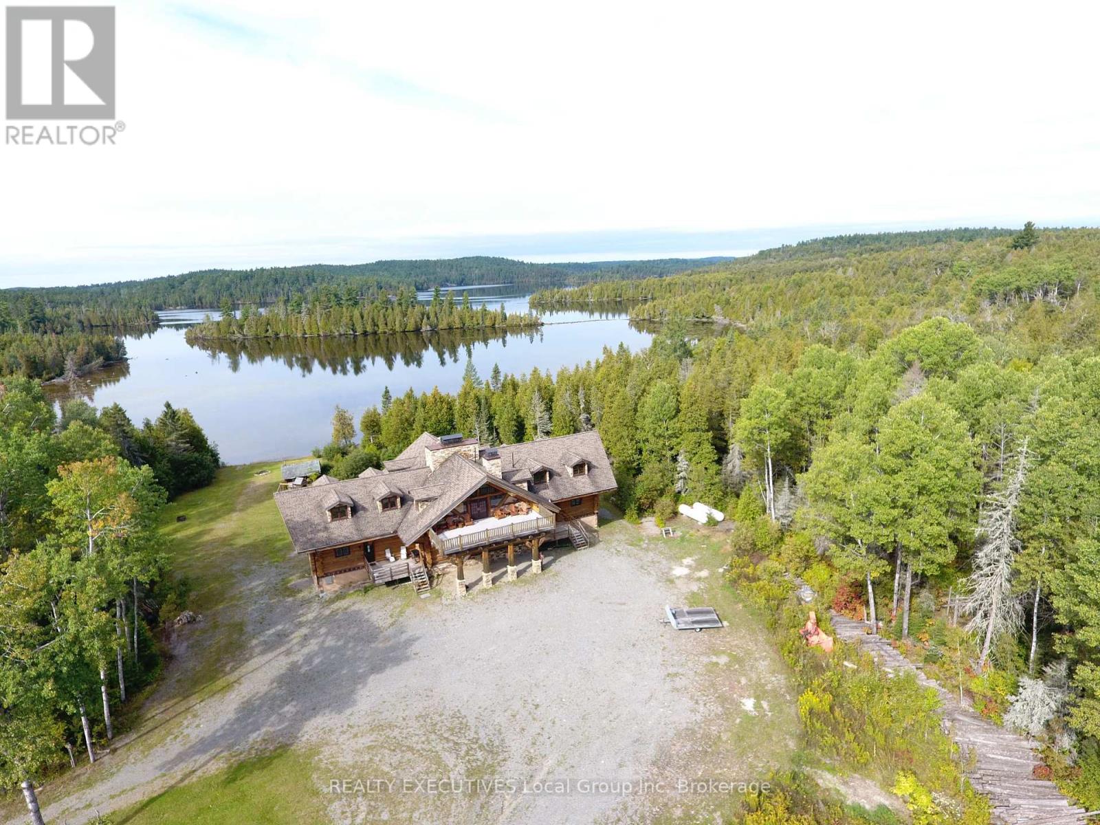 240 Kanichee Mine Road, Temagami, Ontario  P0H 2H0 - Photo 1 - X12395200