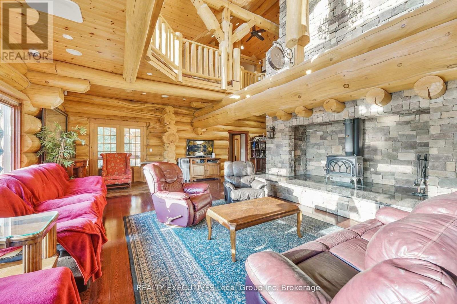 240 Kanichee Mine Road, Temagami, Ontario  P0H 2H0 - Photo 5 - X12395200