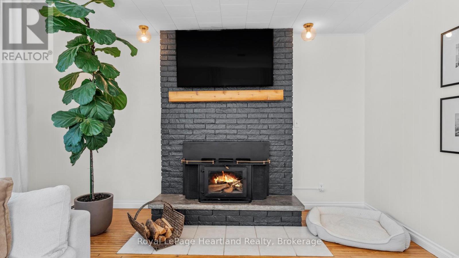 5 William Drive, South Huron, Ontario  N0M 1M0 - Photo 15 - X12399843