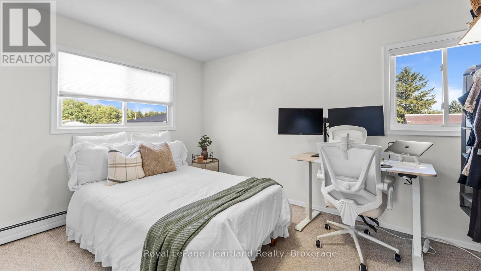 5 William Drive, South Huron, Ontario  N0M 1M0 - Photo 30 - X12399843