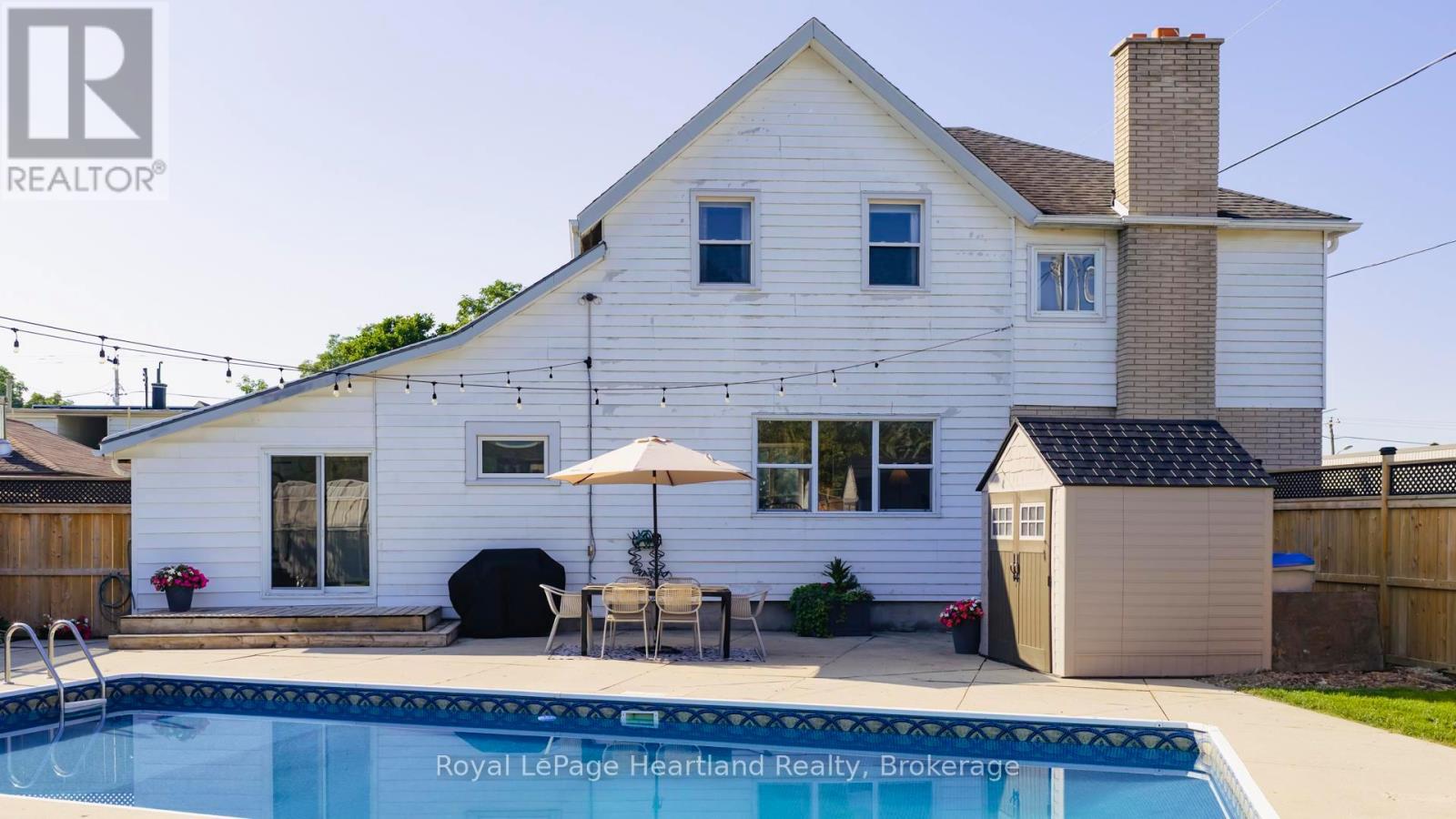 5 William Drive, South Huron, Ontario  N0M 1M0 - Photo 35 - X12399843