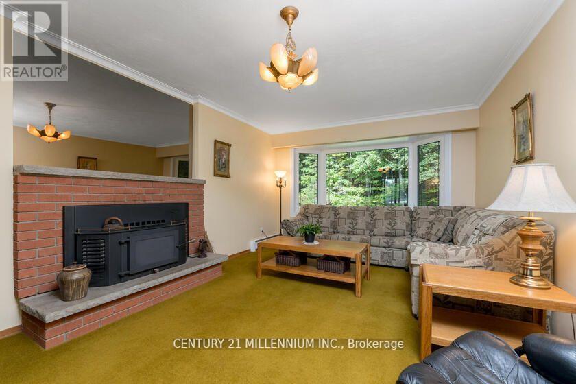 1264 Olde Base Line Road, Caledon, Ontario  L7C 0J1 - Photo 9 - W12219991