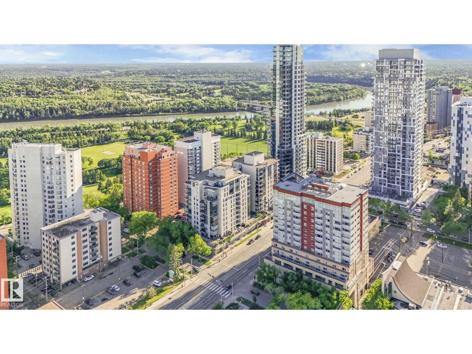 #301 10028 119 St Nw, Edmonton, Alberta  T5K 1Y8 - Photo 1 - E4451411