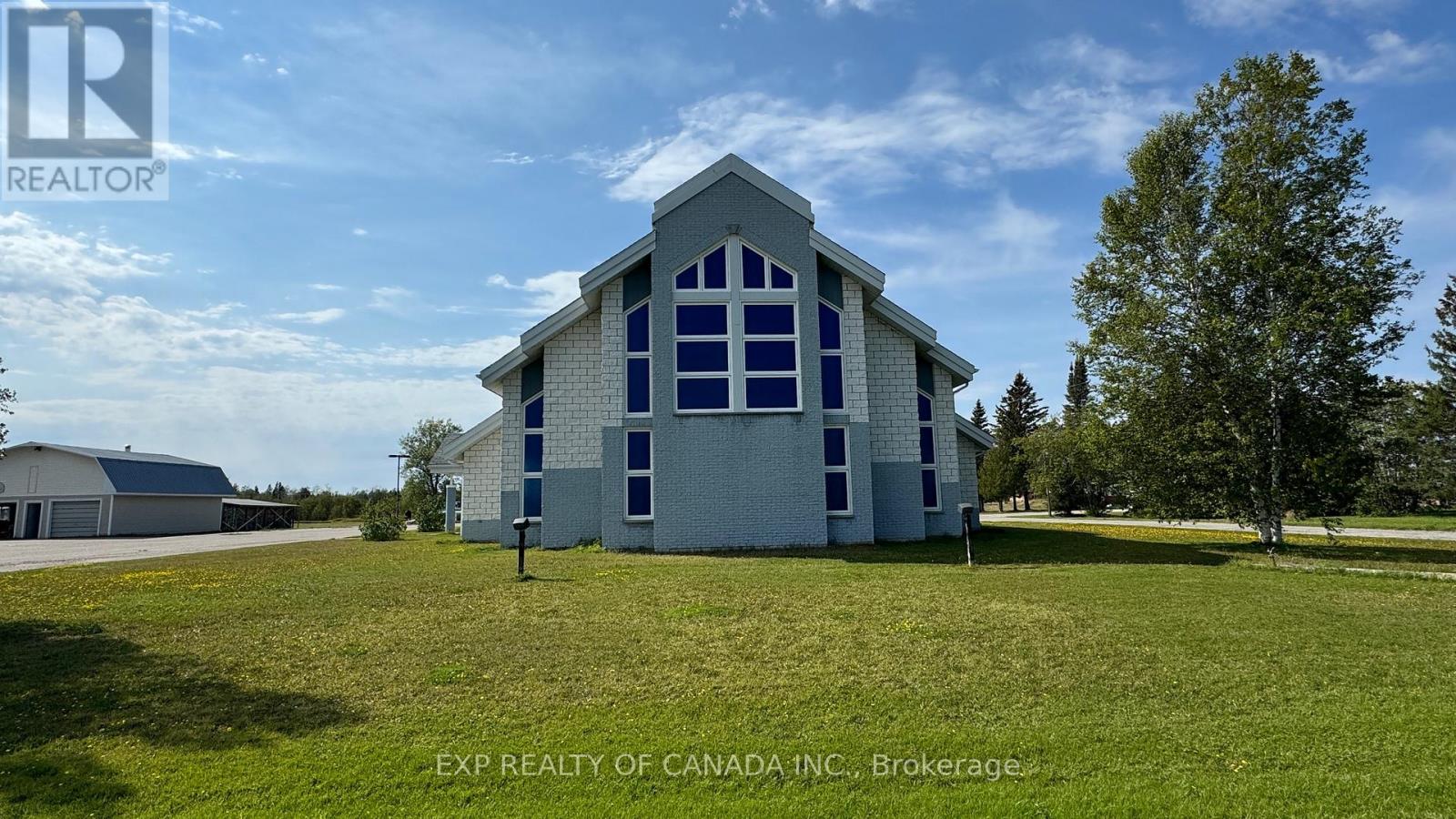 2323 GENIER ROAD, Cochrane, Ontario