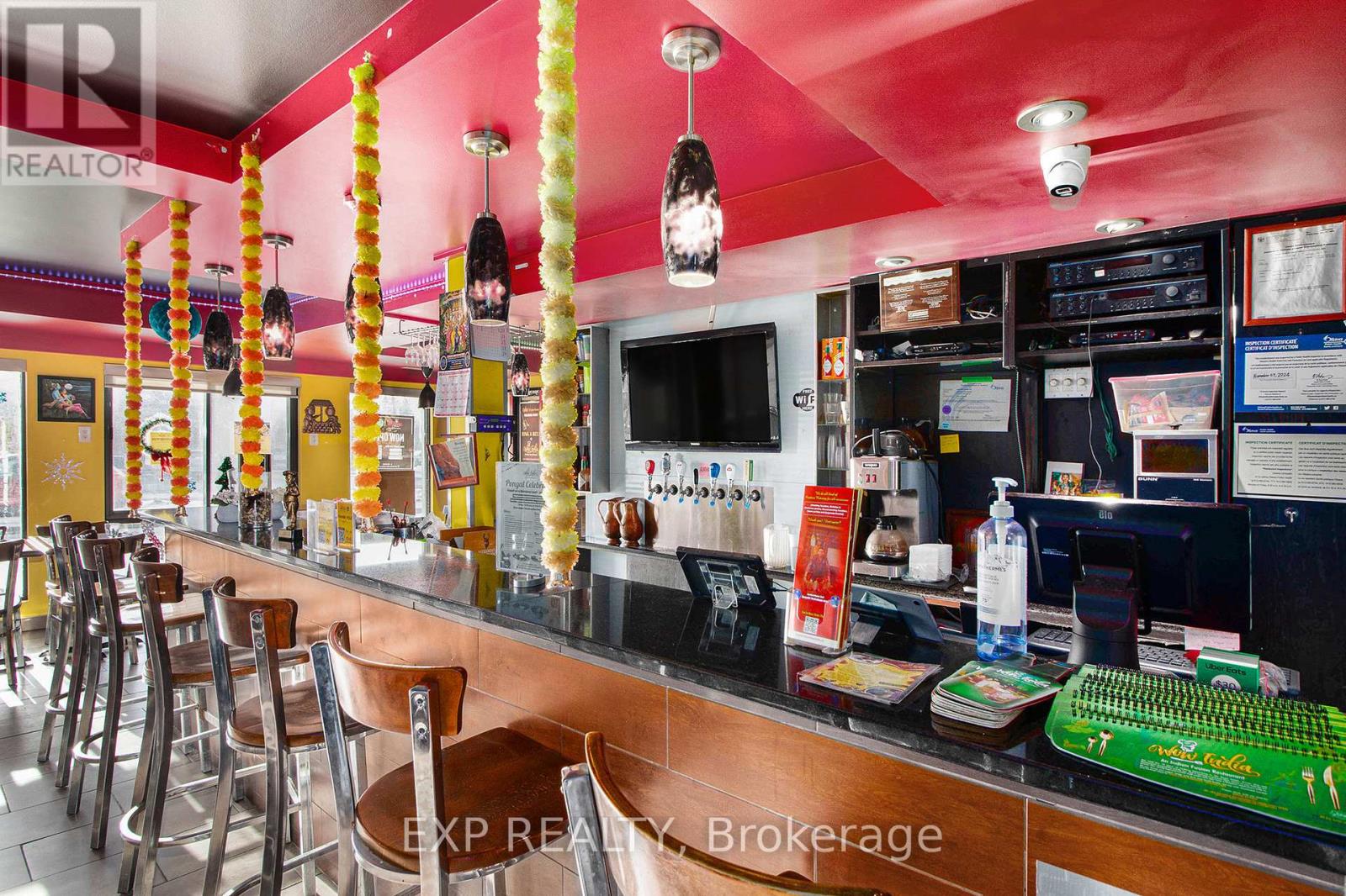 159 Montreal Road, Ottawa, Ontario  K1L 6E8 - Photo 12 - X12400925