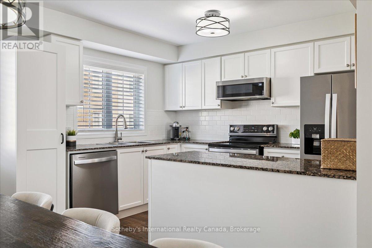 69 - 470 Beach Boulevard, Hamilton, Ontario  L8H 6X2 - Photo 16 - X12400877