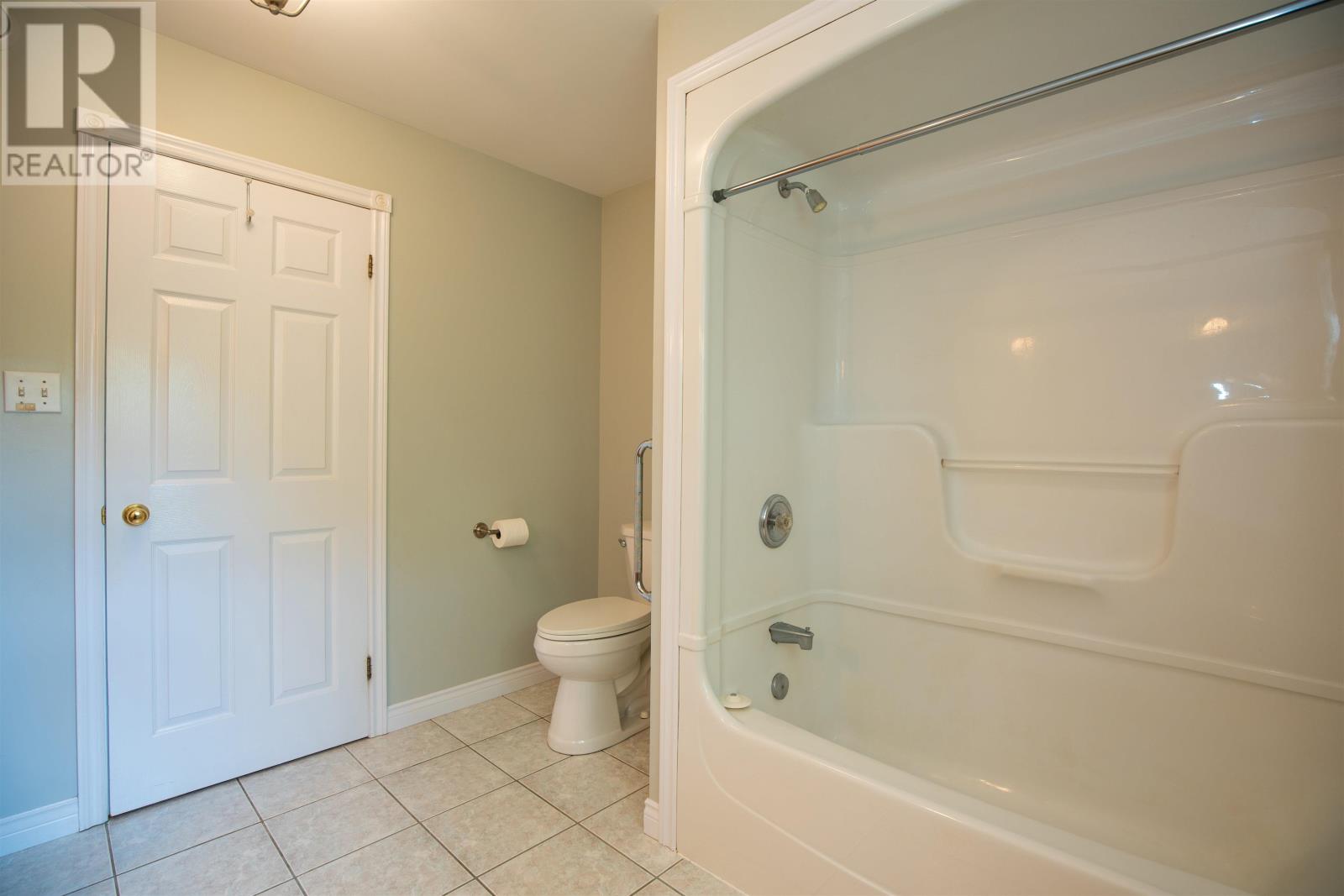 Lorem Ipsum Dolo, Stratford, Prince Edward Island  C1B  - Photo 13 - DEMO28853529