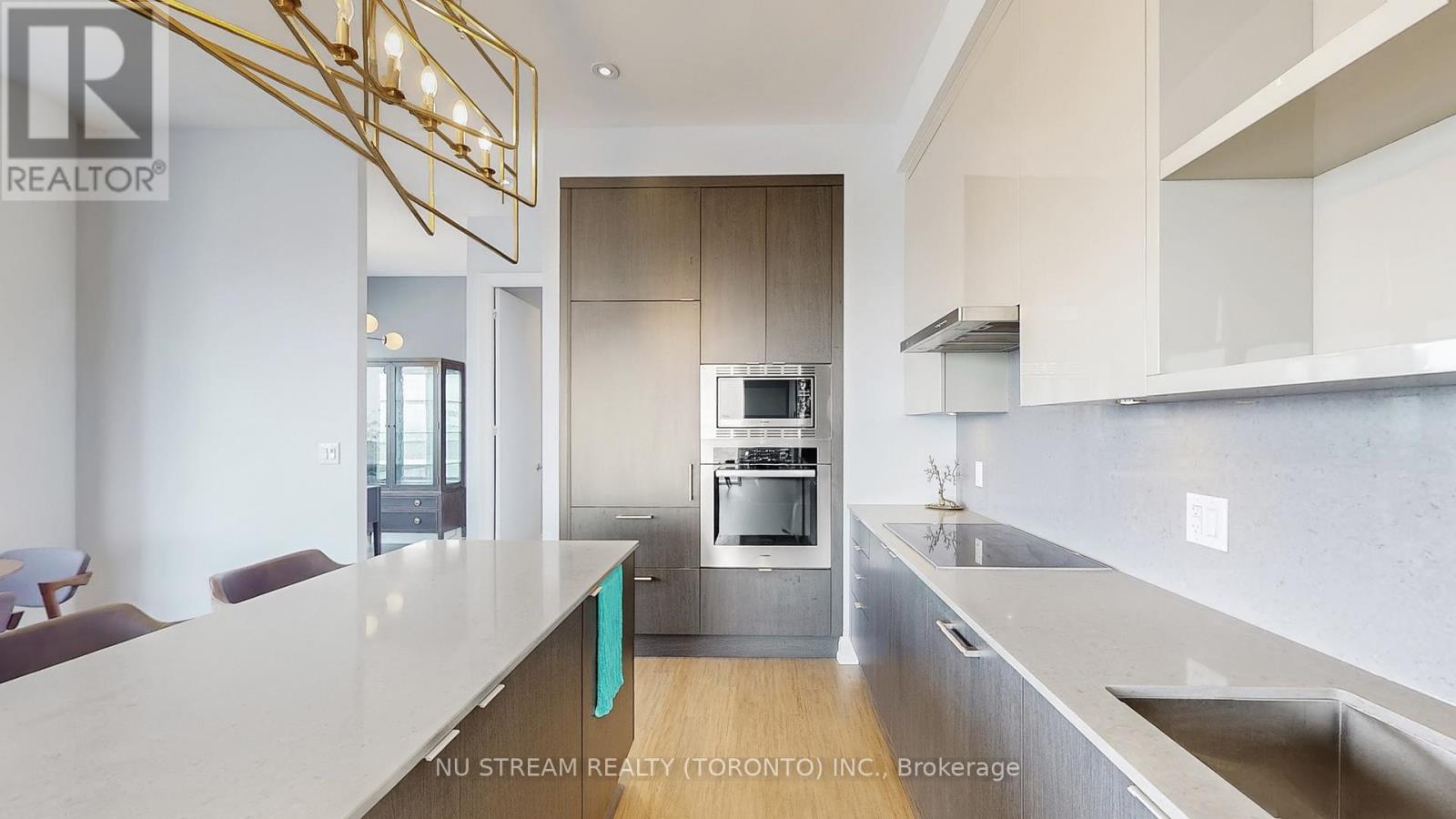 Ph101 - 100 Harbour Street, Toronto, Ontario  M5J 0B5 - Photo 13 - C12400751