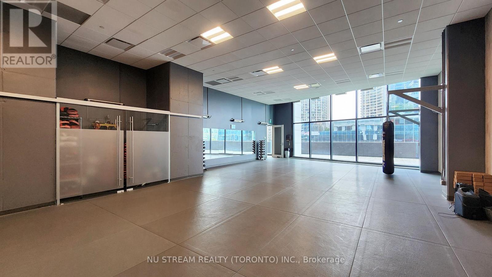 Ph101 - 100 Harbour Street, Toronto, Ontario  M5J 0B5 - Photo 36 - C12400751