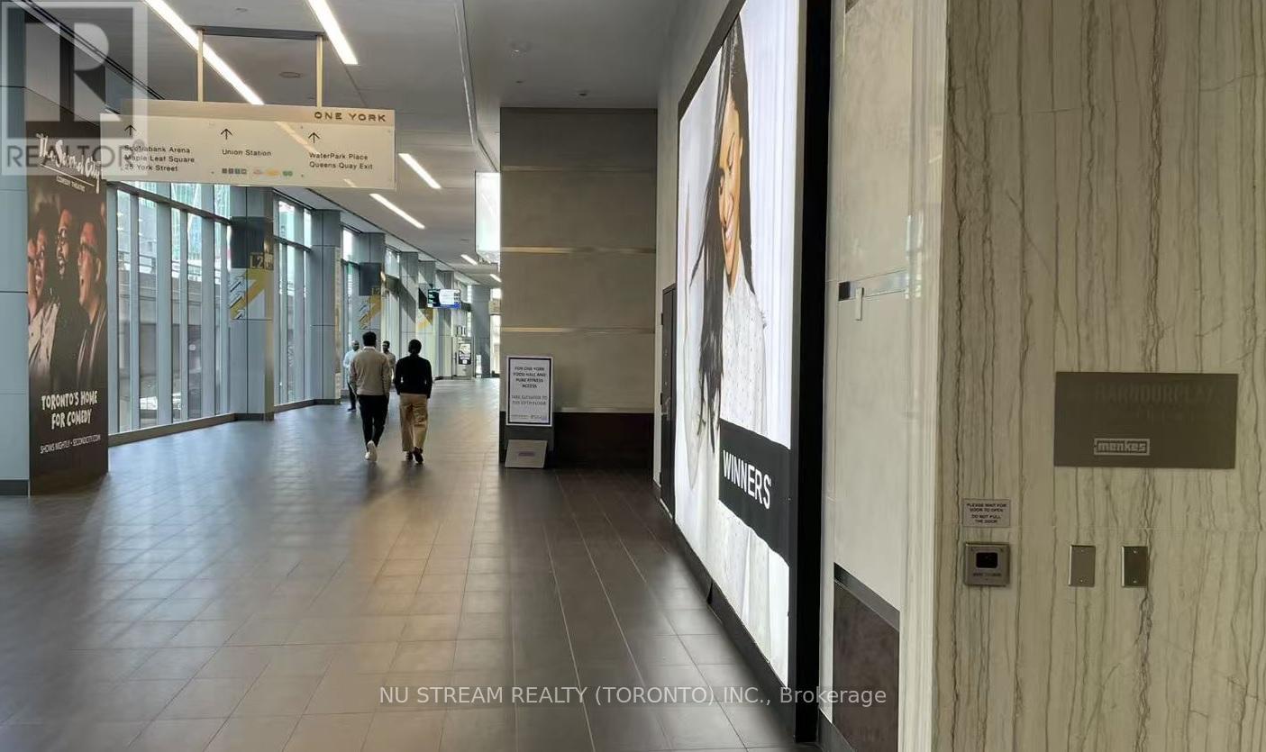 Ph101 - 100 Harbour Street, Toronto, Ontario  M5J 0B5 - Photo 44 - C12400751