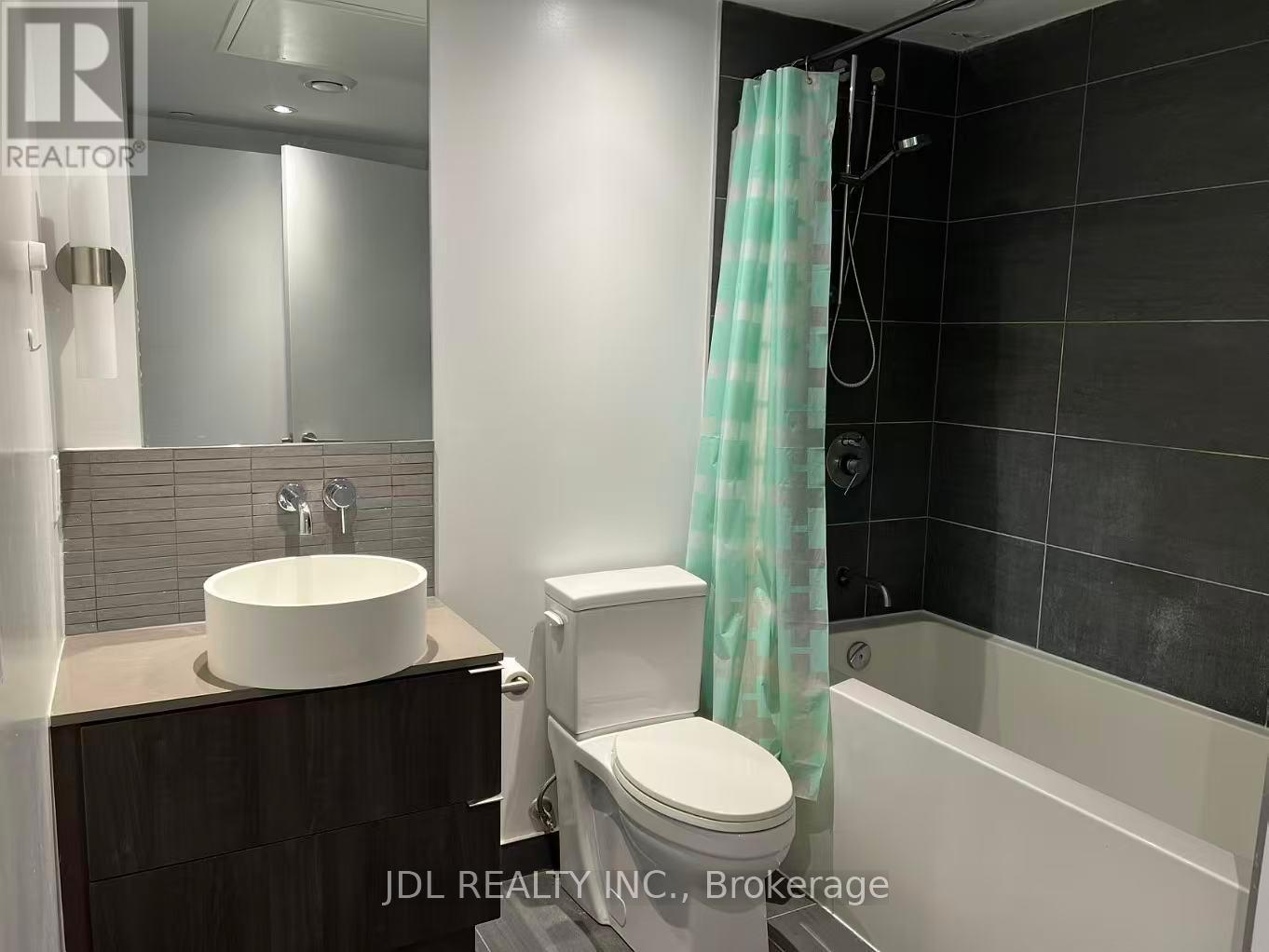 2206 - 161 Roehampton Avenue S, Toronto, Ontario  M4P 0C8 - Photo 7 - C12400790