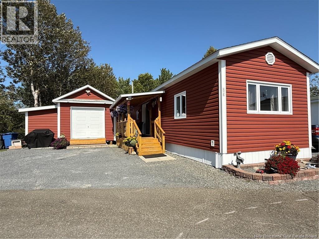 25 Parc Terrace, Grand-Sault/grand Falls, New Brunswick  E3Z 1B3 - Photo 4 - NB126409