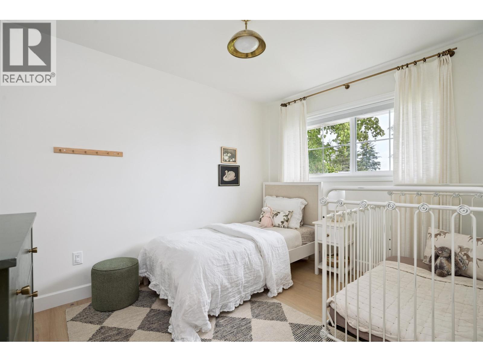 2250 Gale Avenue, Coquitlam, British Columbia  V3K 2Y8 - Photo 17 - R3047254