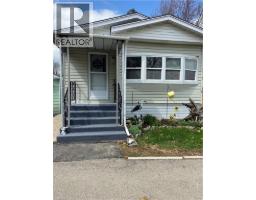 12 MACPHERSON Crescent, Flamborough, Ontario
