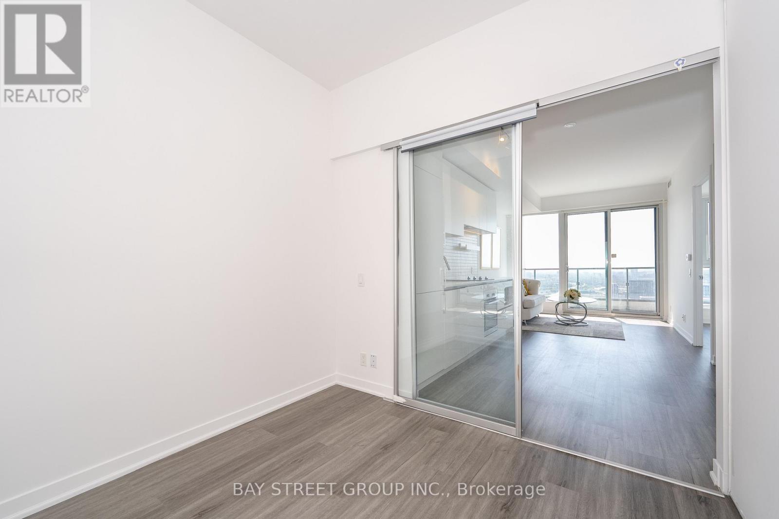 3208 - 5 Buttermill Avenue, Vaughan, Ontario  L4K 0J5 - Photo 15 - N12400711