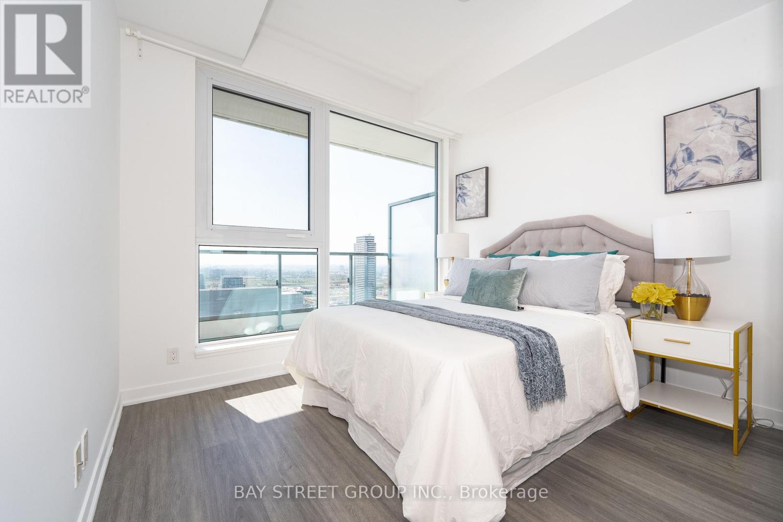 3208 - 5 Buttermill Avenue, Vaughan, Ontario  L4K 0J5 - Photo 17 - N12400711