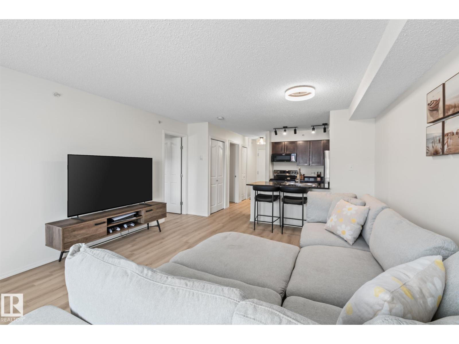 #409 1080 Mcconachie Blvd Nw, Edmonton, Alberta  T5Y 0X2 - Photo 8 - E4457550