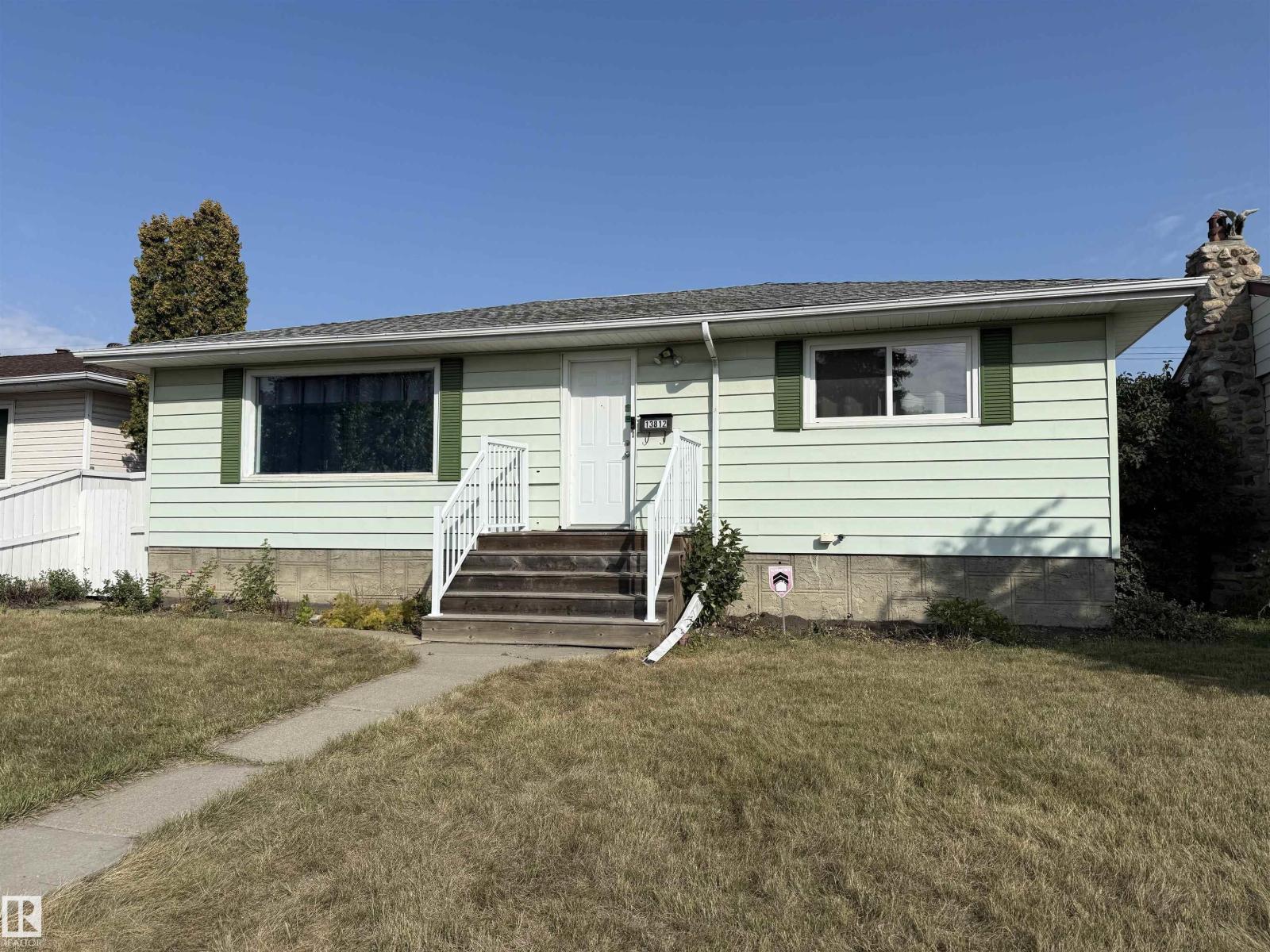 13812 132 AV NW, Edmonton, Alberta